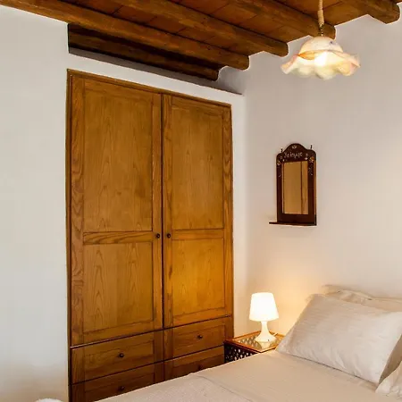 Vila Pleiades Ornos (Mykonos)